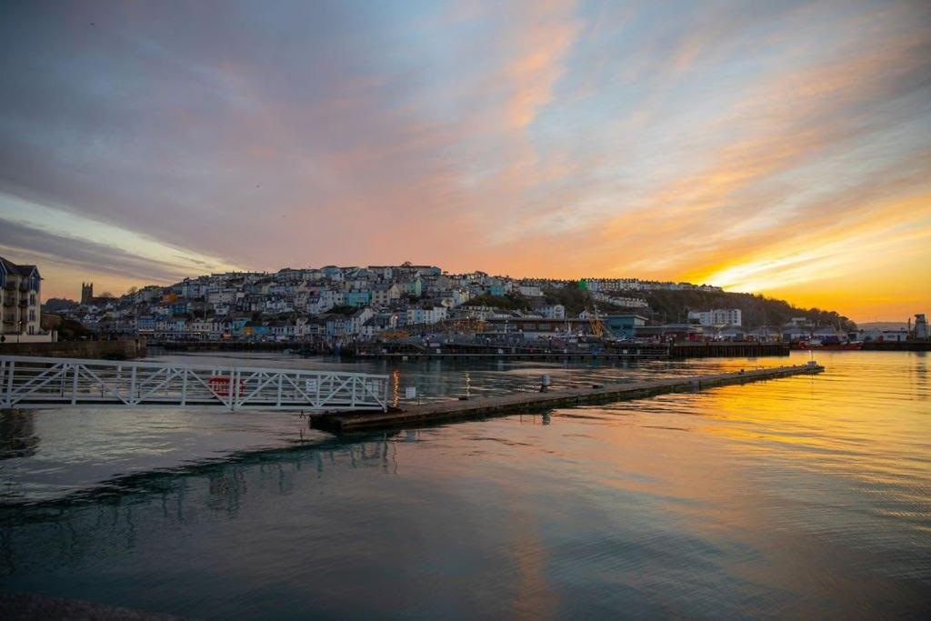 Gerry'S Cottage Brixham Exterior photo